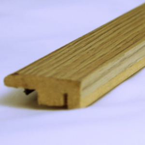 FC42 Noble Oak Laminate End Profile