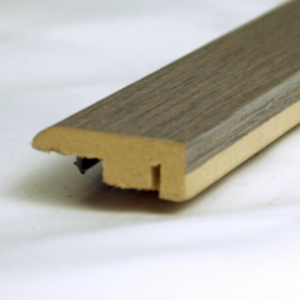 FC54 Avenue Oak Laminate End Profile