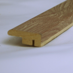 FC62 Firnis Pine Laminate End Profile